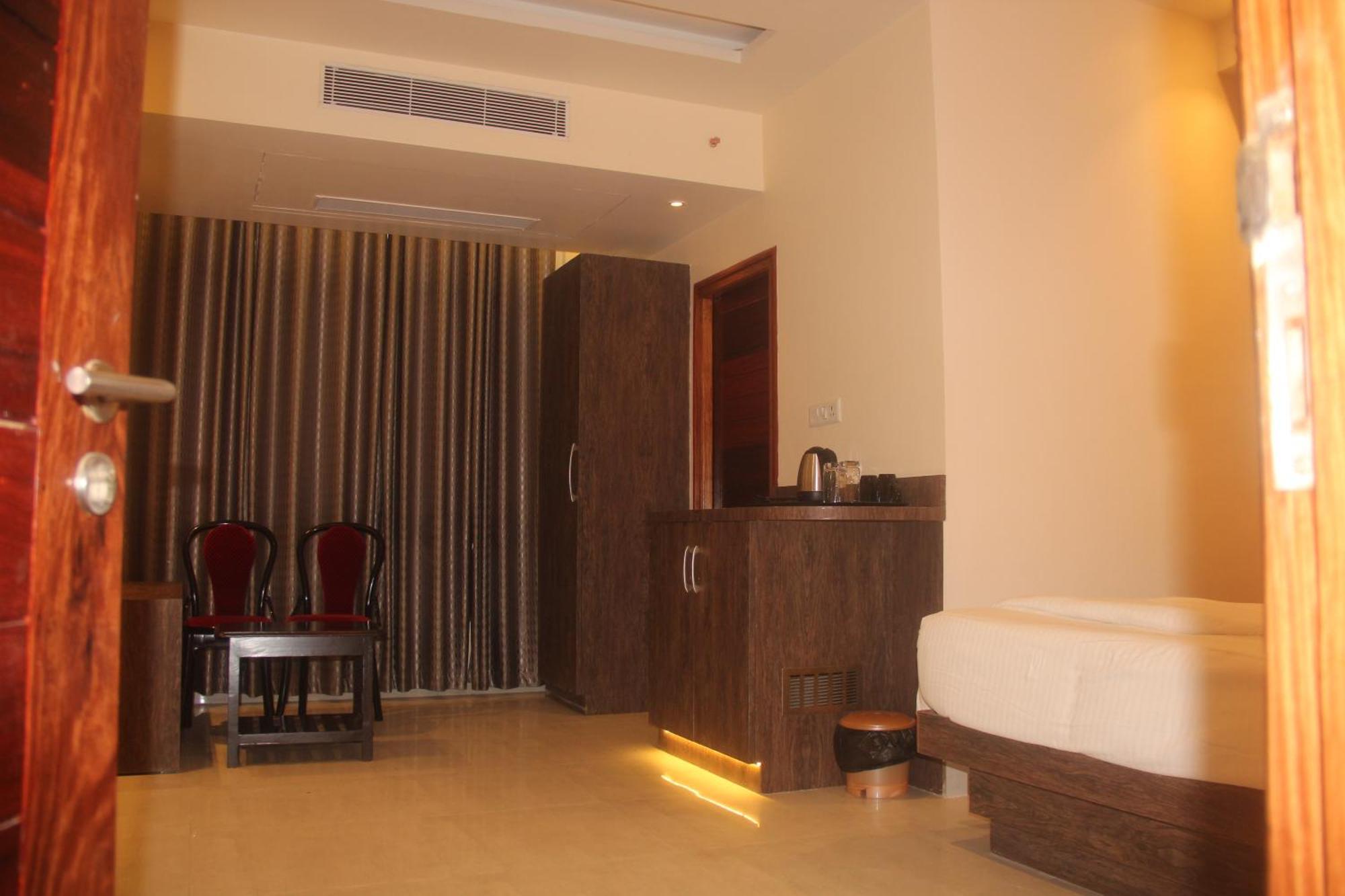Hotel Serene Palace Port Blair Exterior photo