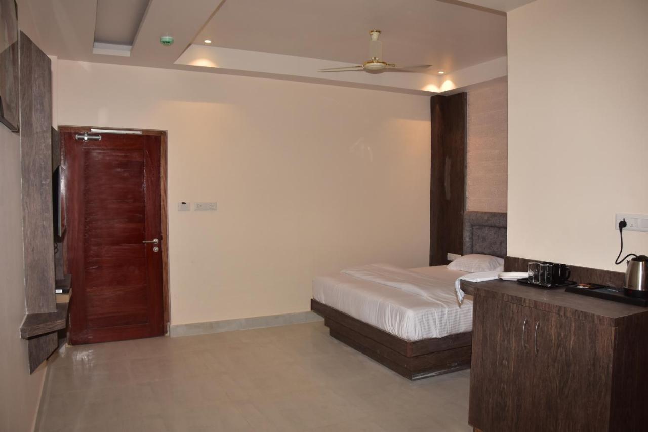 Hotel Serene Palace Port Blair Exterior photo